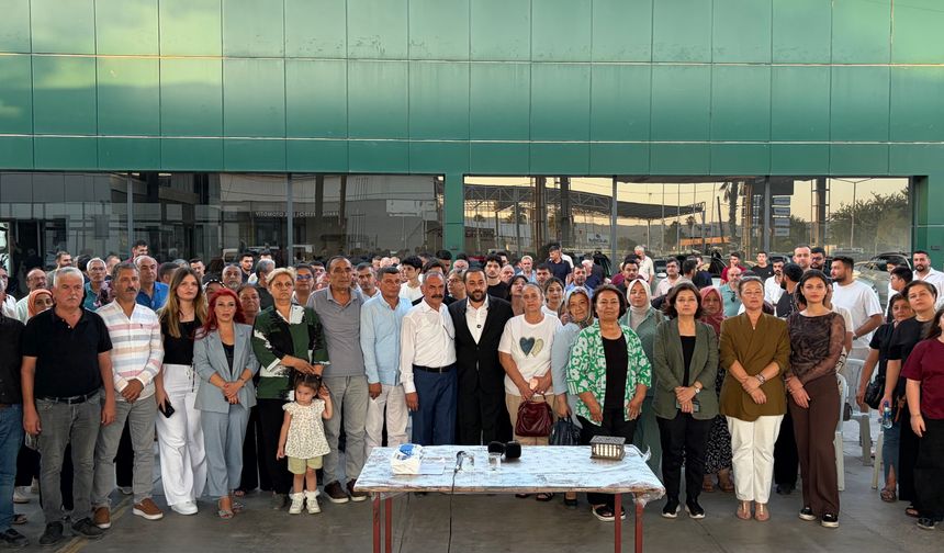 Serkan Karayiğit ve Ekibi CHP’den Toplu İstifa Etti