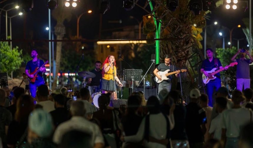 Mersin’de Yaz Konserlerine Yoğun İlgi
